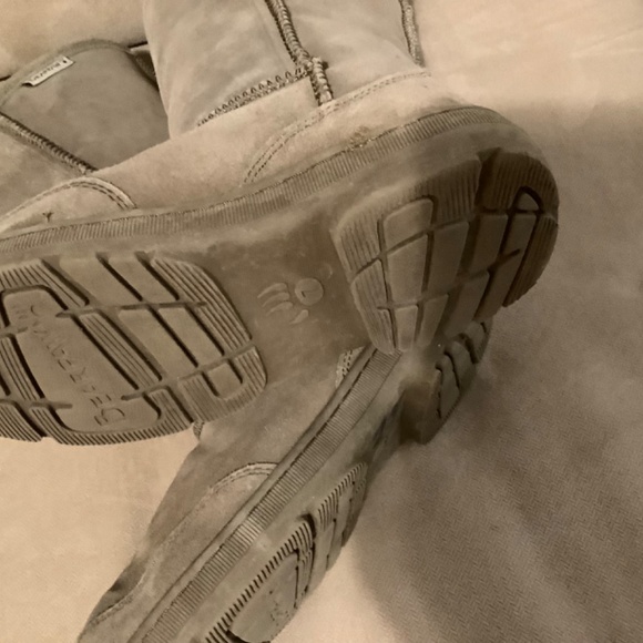 BearPaw Winter mid calf boots - Picture 5 of 5